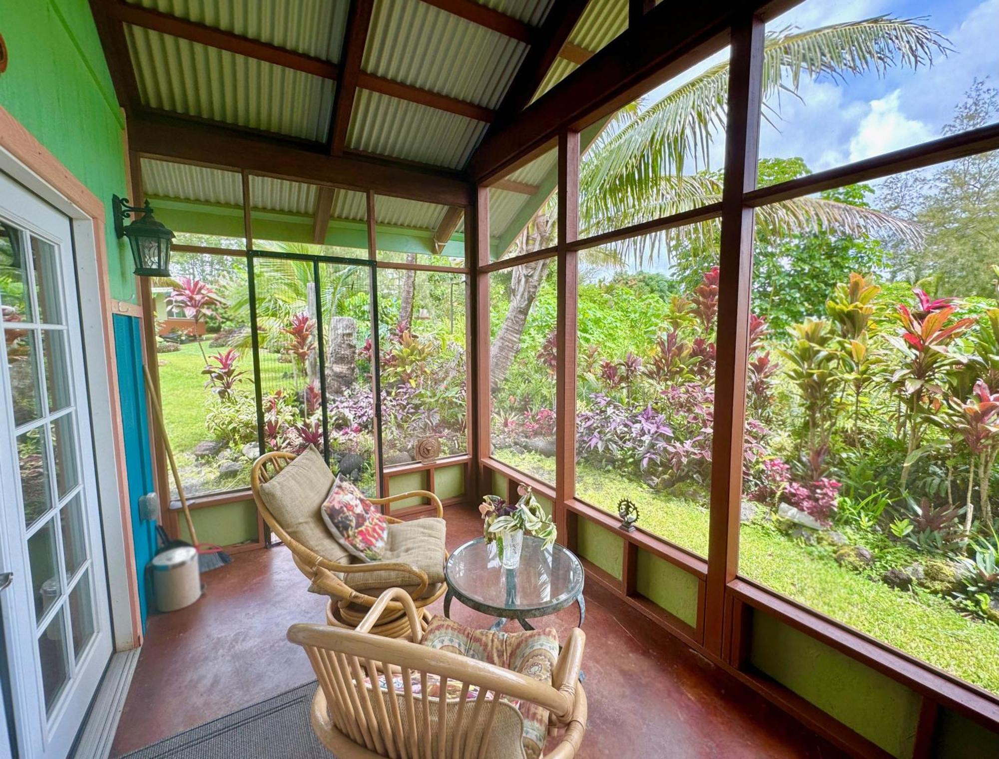 Tropical Zen Bungalow Pahoa Exterior photo
